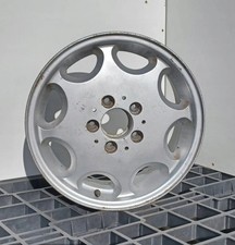 1x Alufelge 15 Zoll 2104010302 Mercedes-Benz W210 Rim Wheel 1x Alufelge 15 Zoll 2104010302 Mercedes-Benz W210 Rim Wheel