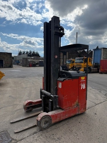 LINDE R20 Electric Reach Forklift 8600mm Lift Height & Sideshift | eBay UK