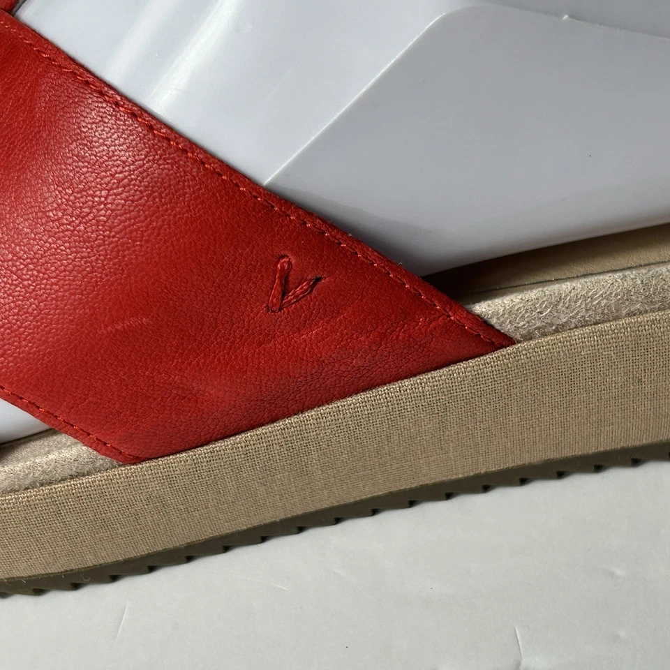 Vionic Hayden Sandals Womens Size 5 Cherry Red Slip On Open Toe Shoes Leather - Image 4 of 4