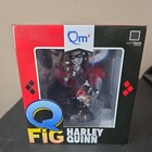 Q-Fig Dc Qmx Harley Quinn w/ Hyena & Sign 4" Collectible Vinyl Figure Statue