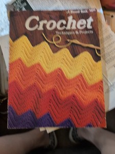 VTG Sunset PB Book Crochet Techniques And Projects Learning Book  good preowned