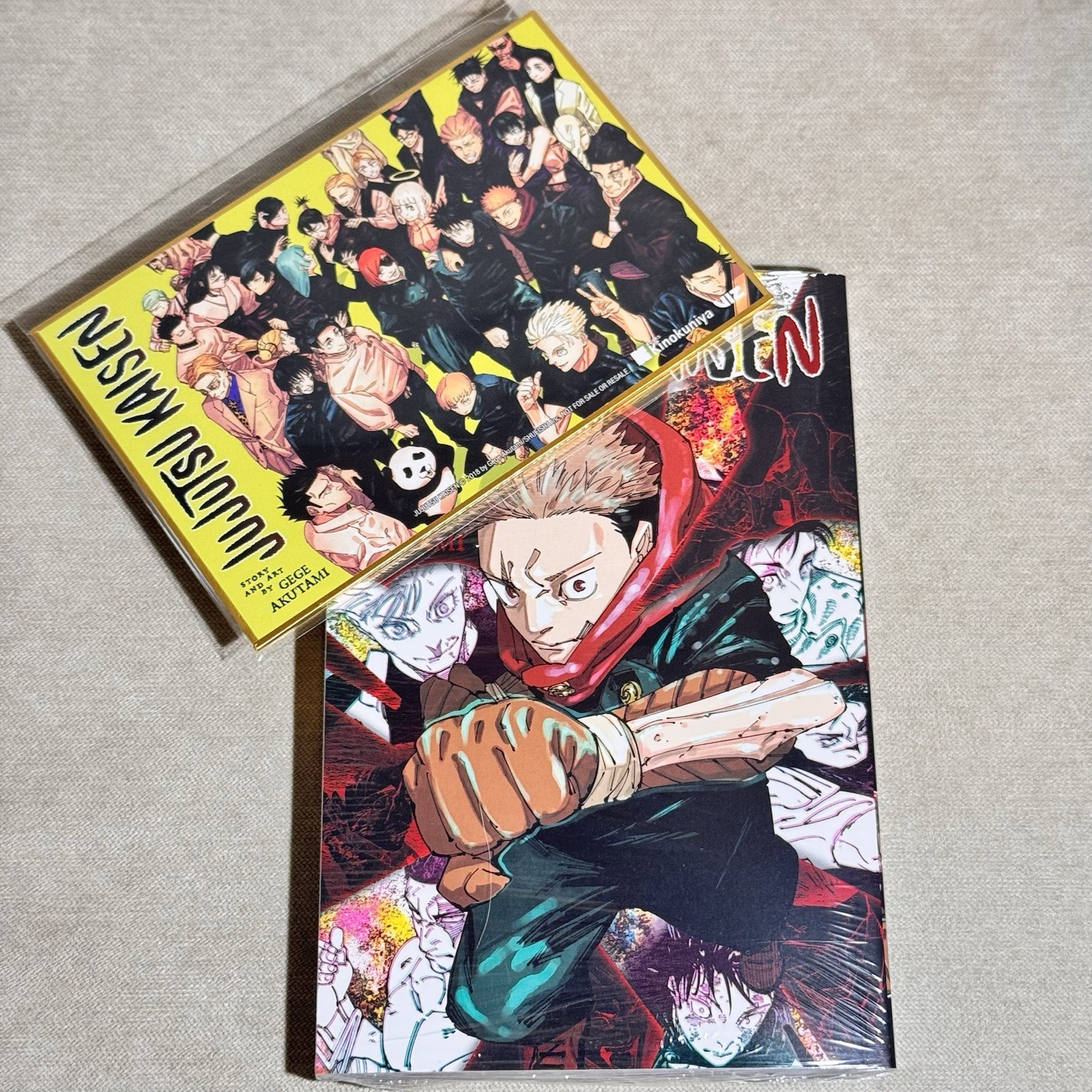 Jujutsu Kaisen Kinokuniya Exclusivo Volumen 30 Manga + Tablero de Arte JJK [Inglés]