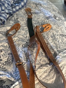 Cole And Hahn English Braces 86024. 39 Inches