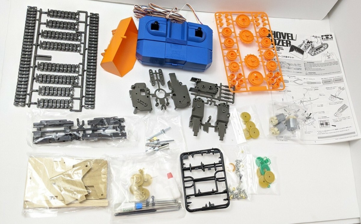 Tamiya 70107 Shovel/Dozer Remote Control Box Model Build Project