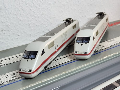 Märklin H0 3770 Digital ICE-Triebzugset (4-tlg.) der DB mit OVP und Zubehör - Bild 4 von 21