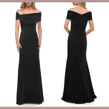 NWT 389 La Femme 6 Off the Shoulder Trumpet Gown in Black Q234