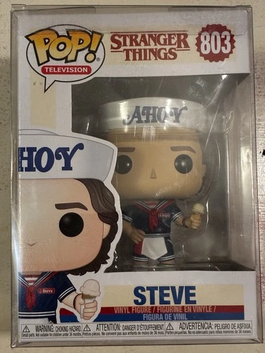 Funko Pop Stranger Things Steve Harrington #803 Scoops Ahoy Figure w/protector