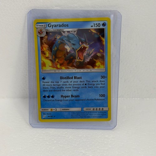 Pokemon Gyarados Holo Rare 30/181 Team Up