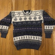 Vintage 100 Wool Winter Patterned Sweater- Size Medium- Made In Italy