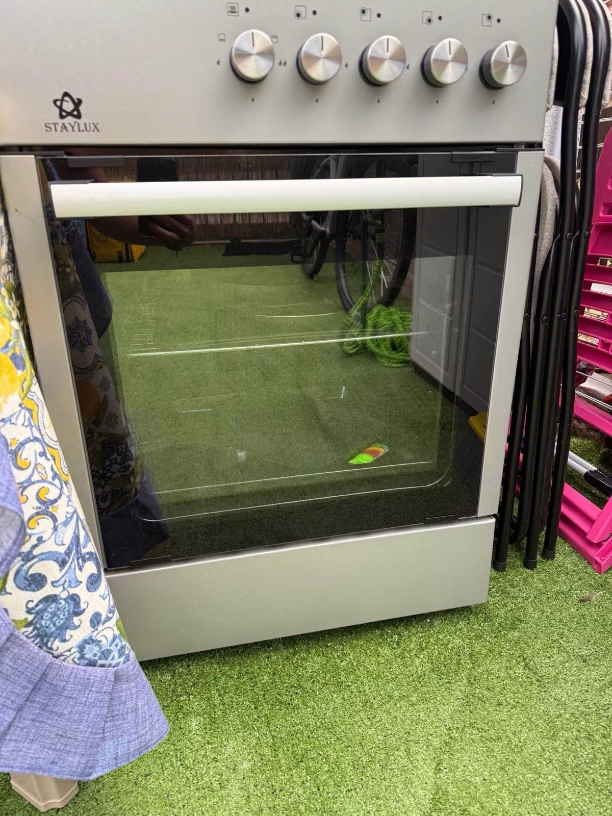 Staylux Cucina a gas 60 cm 4 fuochi 1 forno nuovo mai usato con piccola imperfez