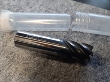 INDUGRIND VHM Fräser d=20mm z=6 r=0,75