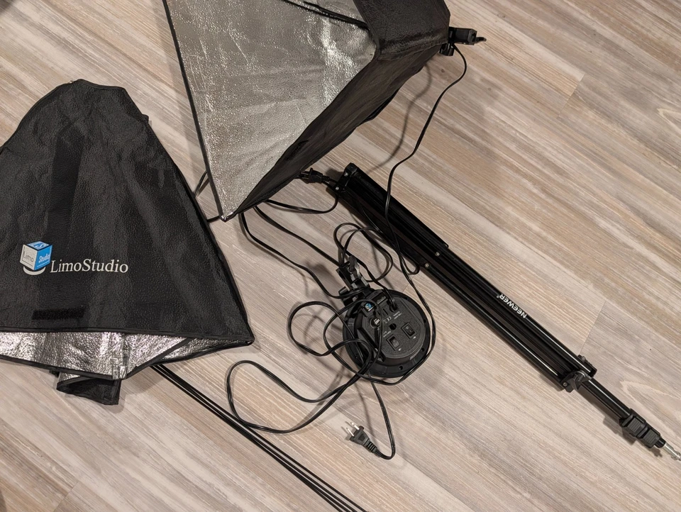 Set Of Two Photo LimoStudio Lamps 4 in 1 SLH3 kit incomplete - Image 4 of 4