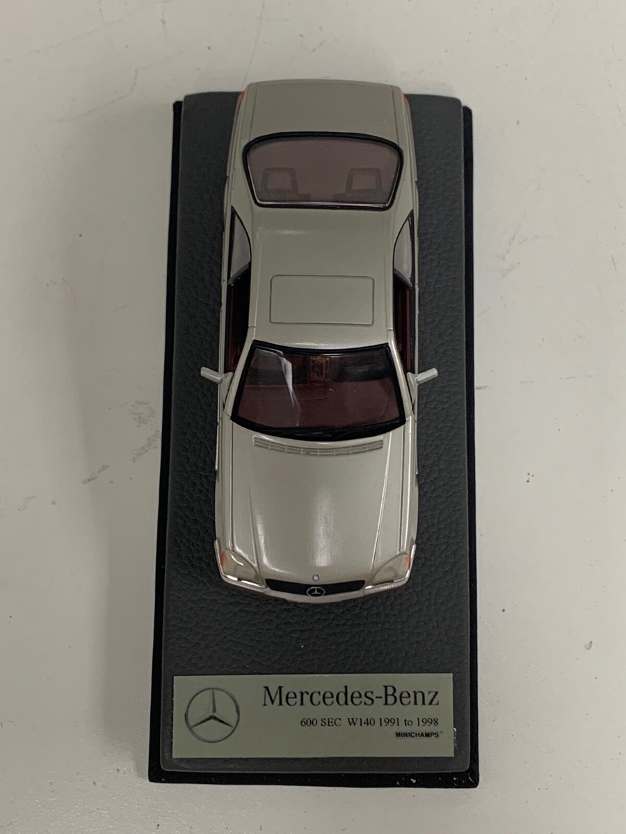 1/43 Minichamps Mercedes 600 SEC W140 1991 in Silver Leather base