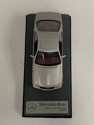 1/43 Minichamps Mercedes 600 SEC W140 1991 in Silver Leather base