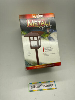 Malibu Low Voltage Metal Outdoor 7 Watt Rustic Brick Walk Light LT25RB *READ*