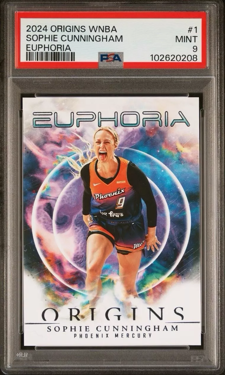 Sophie Cunningham trading card