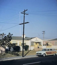 R102 Ford Country Squire Woody Wagon Auto Car Realist 3D Stereo Slide Photo