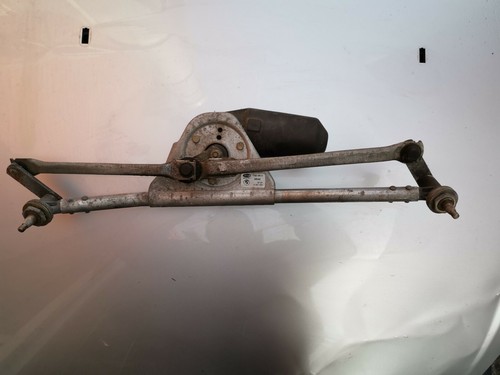 BMW 3er E36 Scheibenwischermotor Wischermotor Gestänge vorne 8391305  (03)