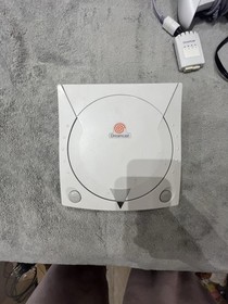 SEGA Dreamcast Console Bundle w/ Games Wacky Races & WS Baseball 2K2