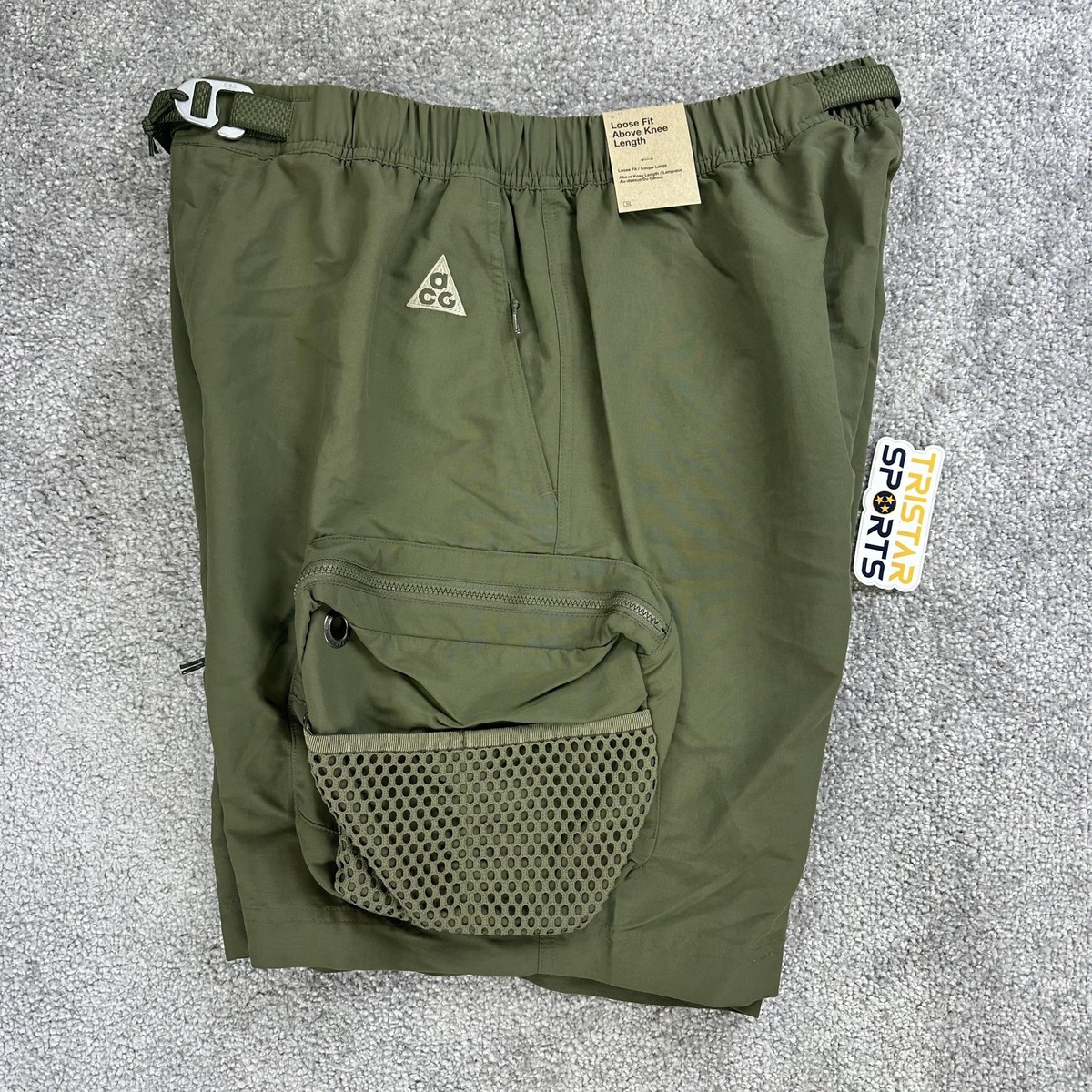 Nike ACG Snowgrass Shorts Mens Medium Green Utility Loose Fit