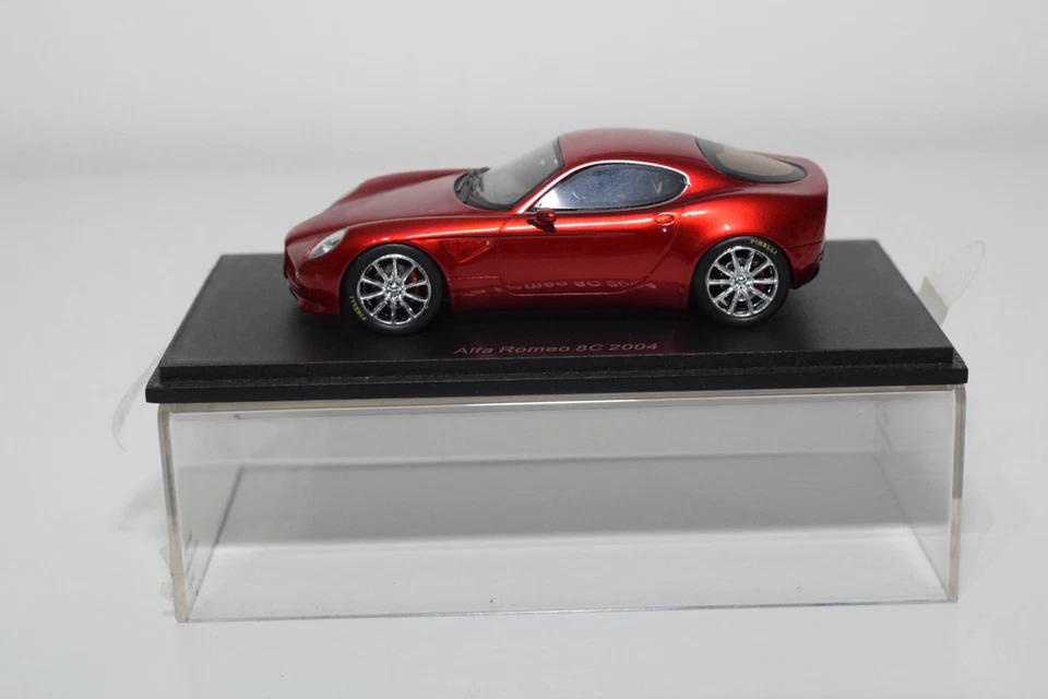 B96 1:43 SPARK S0396 ALFA ROMEO 8C 8 C 2004 MET. ROSSO NMIB - Immagine 2 di 4