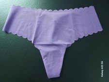 NWT Victoria's Secret Raw Cut Scalloped Cheeky Panty No Show Size Medium 316 