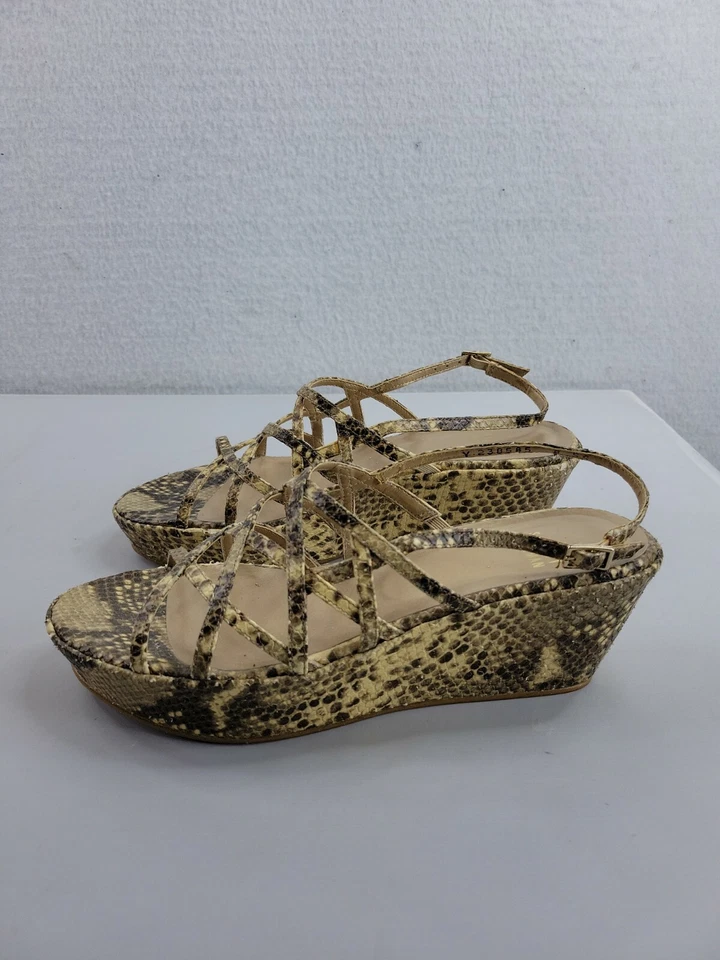 Vintage Stuart Weitzman Womens Snakeskin Espadrille Wedge Shoes Size 8 - Image 4 of 4
