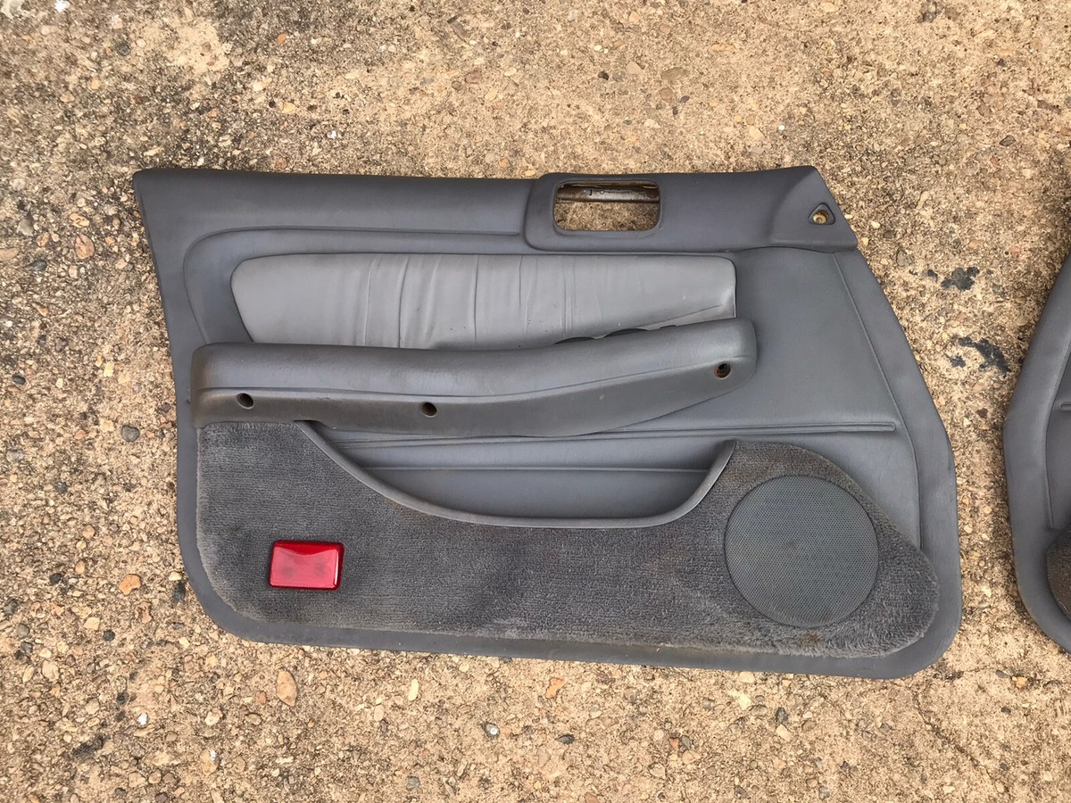 1991-1992 Toyota Cressida Driver And Passenger Door Panel 91 92 LH