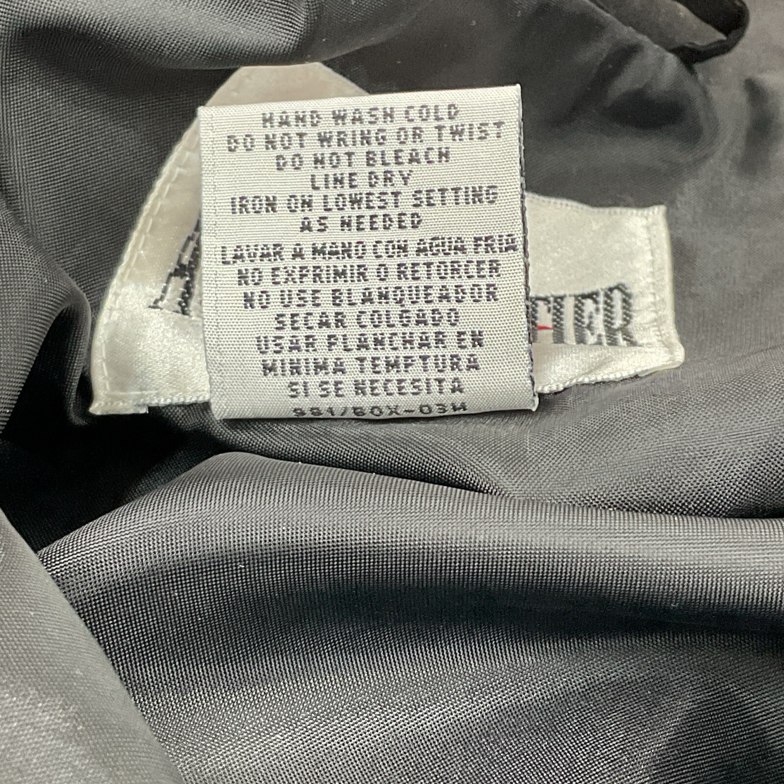 Silk Medium Active Frontier Jacket Gold, Black, A… - image 8