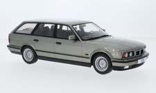 1:18 Scale BMW 5 E34 Touring 1991 Grey Vehicles Collection
