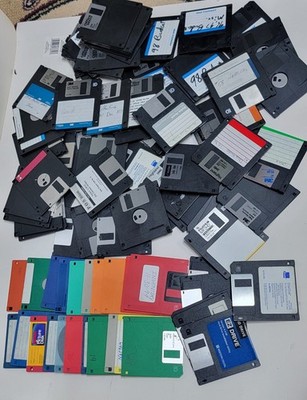 Huge Lot of 93 Vintage 3.5'' Floppy Disks - Mixed Brands & Colors - Untested