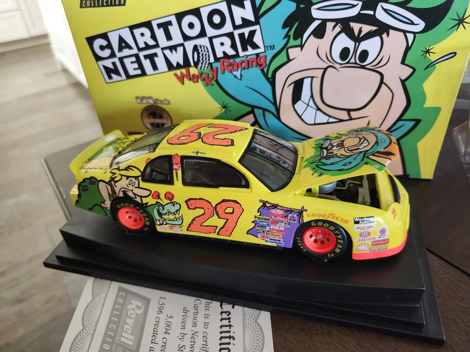 1997 revell cartoon network with box in excellent condition - Image 3 of 4