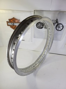 THE VINTAGE CUBBY | eBay Stores