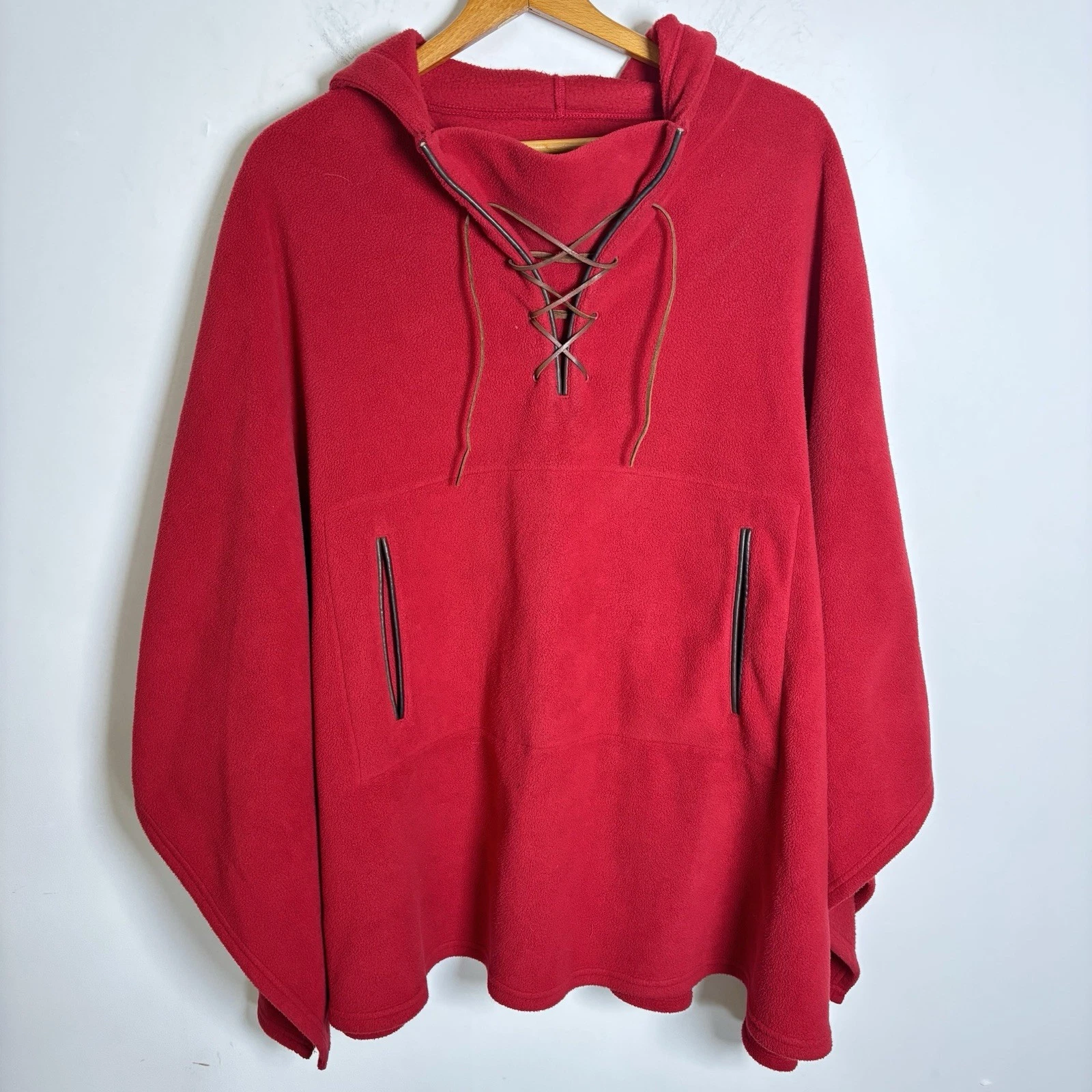 Lauren Ralph Lauren Fleece Hooded Poncho Cape Red Size 1 Pockets