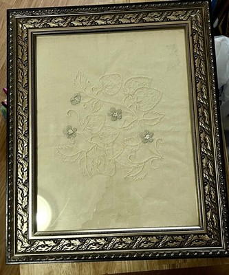 Framed 11x14'' Strawberry Needlepoint Embroidery Ornate Gold Leaf Pattern Frame
