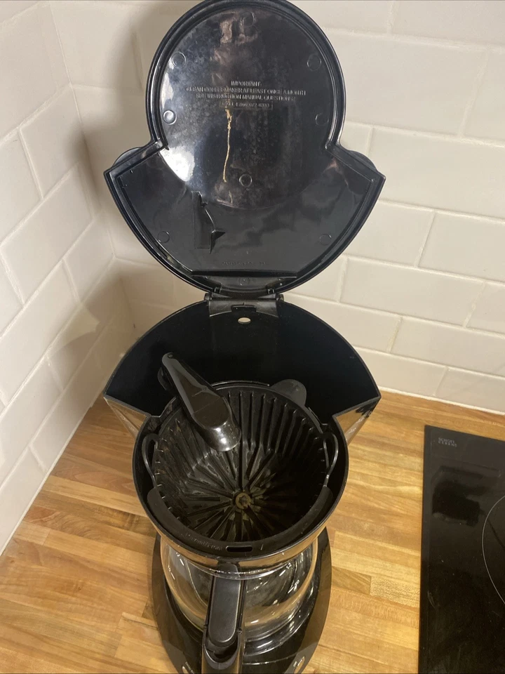 Mr. Coffee DWX23 12-Cup Programmable Coffee Maker In Black with Carafe Works - Image 2 of 4