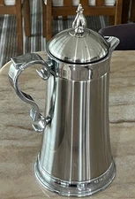 SOUTHERN LIVING AT HOME ASTORIA BEVERAGE CARAFE