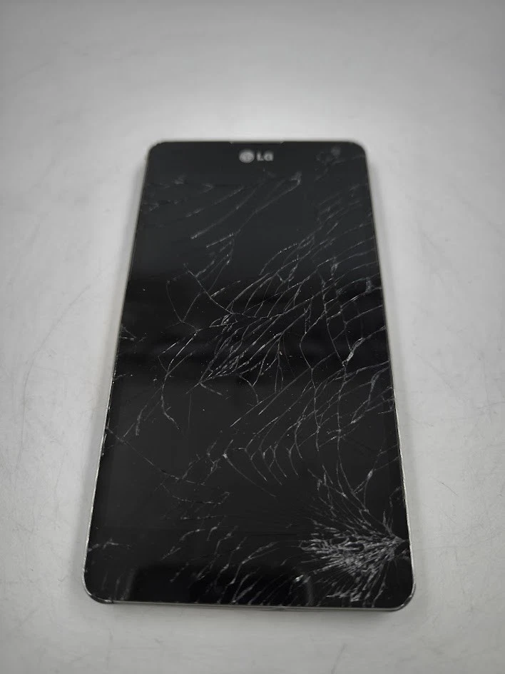LG Optimus G E975 - Working, Screen Broken, No Accessories - Image 2 of 4