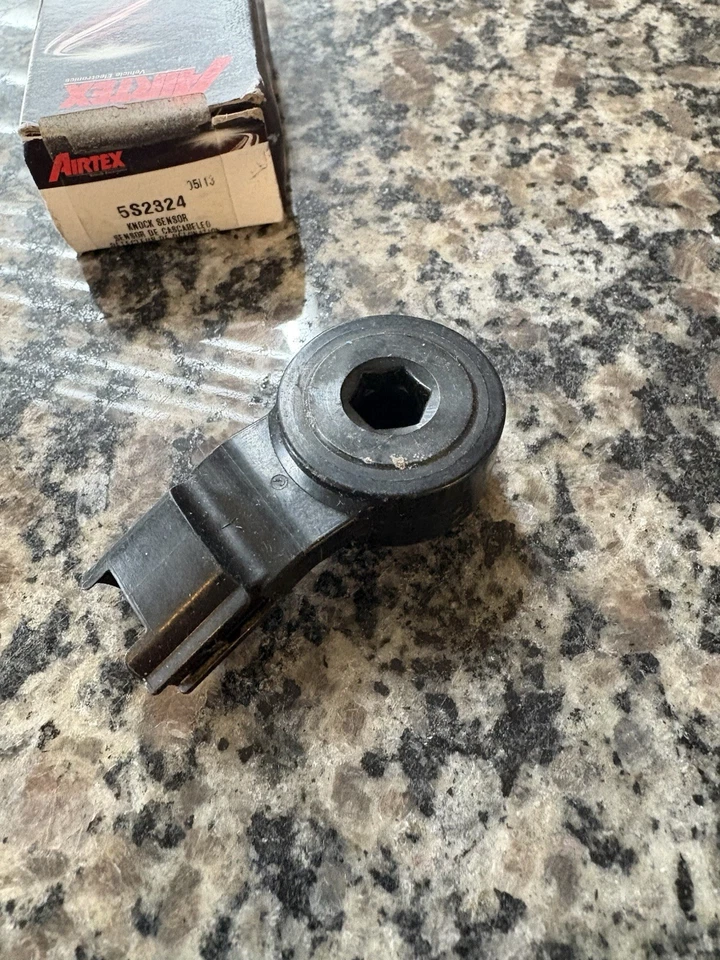 Knock Sensor Airtex 5S2324 - Image 3 of 4