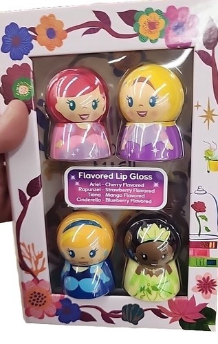 Disney Princess Flavored Lip Gloss 4 Pack Ariel Rapunzel Tiana Cinderella - Picture 5 of 5