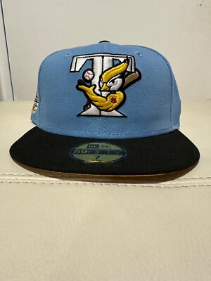All the Right x New Era Toronto Blue Jays Muscle Bird Tweety 5950 Fitted Size 7