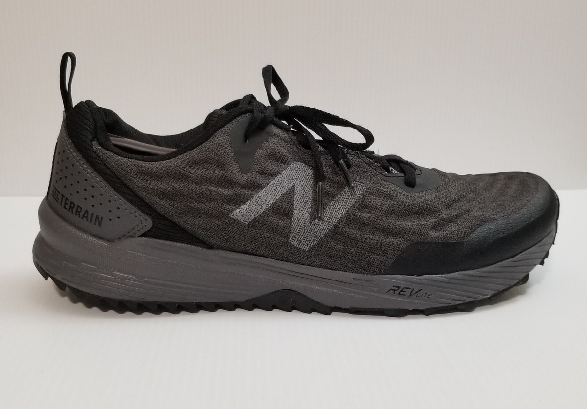 New Balance Men\'s Black and Gray Trail Running Shoes New Balance Hierro v8 Men main image 2
