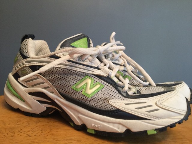 new balance 716 trainers