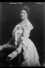Schumann - Heink,dresses,sleeves,clothing,women,necklaces,Bain News Service