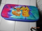 POKEMAN 2023 NSW UNIVERSAL SLIM CASE TIE DYE PIKACHU & EEVEE PENCIL GAME CASE — photo 1