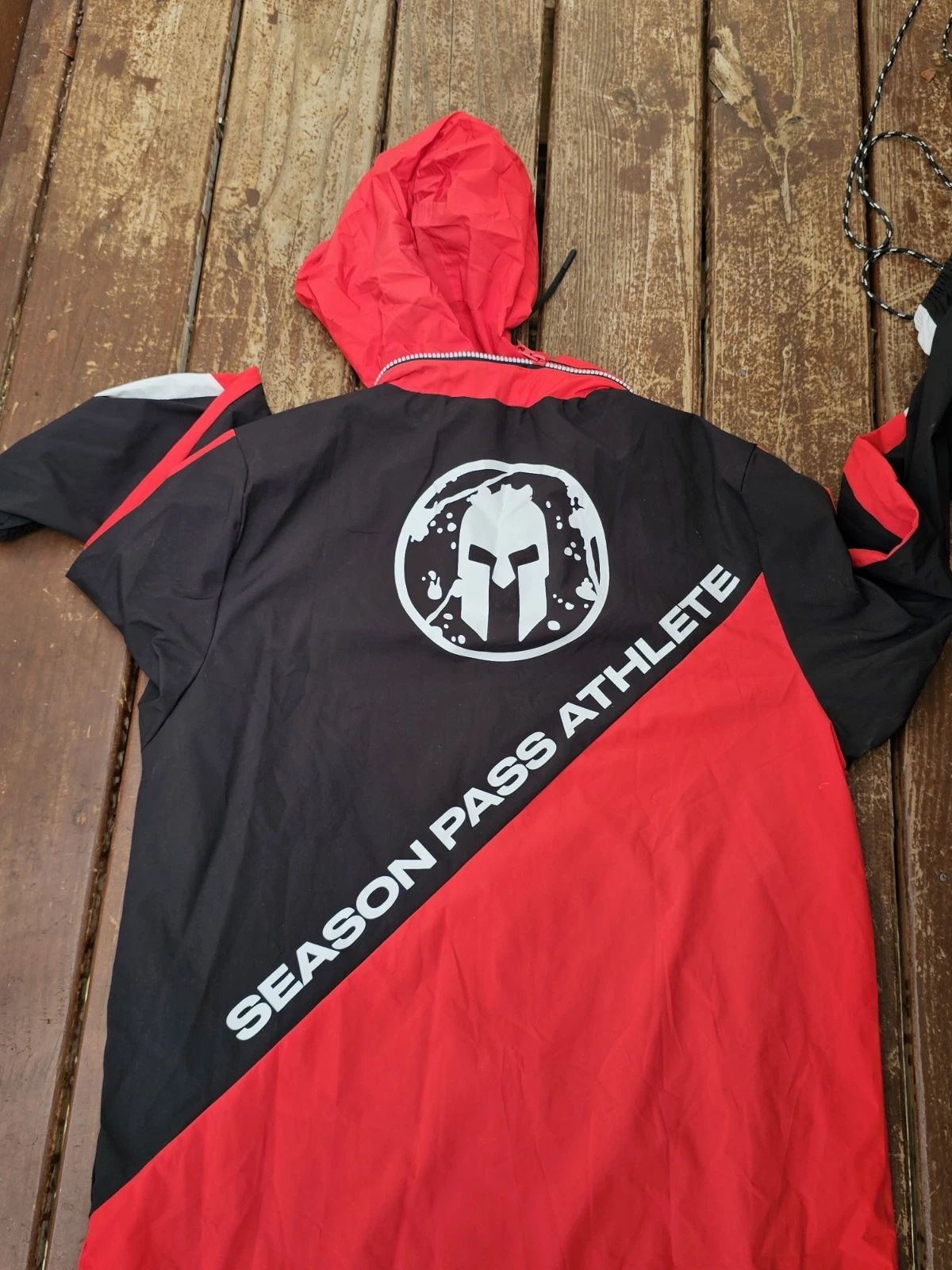 Spartan Race Jacket Men Medium Season Pass Athlete Triathlon Packable Hood Rare