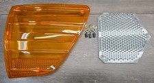 Mercedes-benz R107 Sl Bosch Germany L Driver Front Turn Signal Marker Light Lens