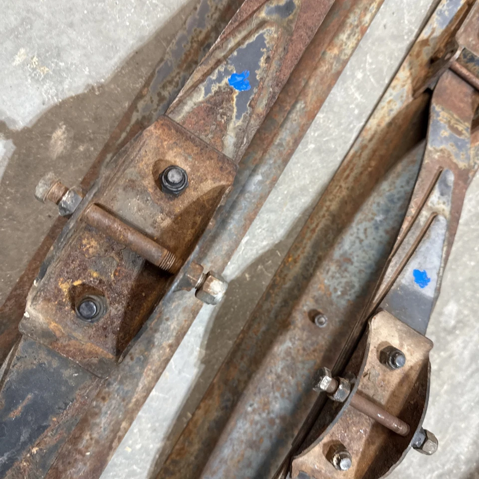 1973 Snojet Sno Jet Star Jet Sst? 440 433 vintage Snowmobile Skis Leaf Springs Foto 3 de 4