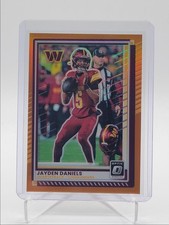 JAYDEN DANIELS 2025 DONRUSS OPTIC ORANGE PRIZM COMMANDERS /299 Q6383