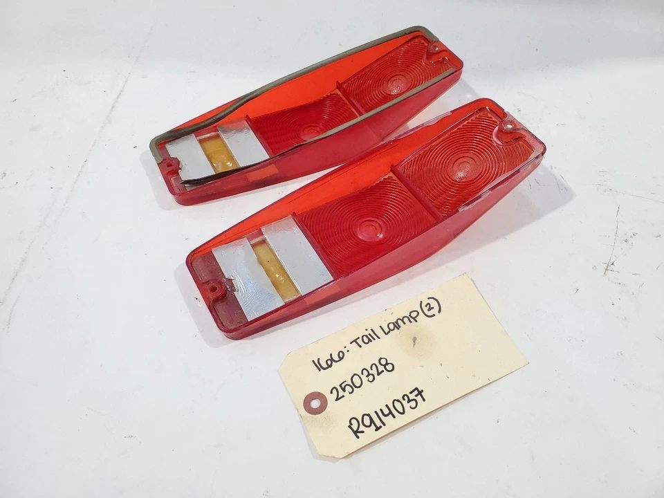 Пара оригинальных задних фонарей для Jeep Grand Wagoneer 1984 1985 1986 1987 1989 1990 1991 годов выпуска  - Изображение 2 из 4